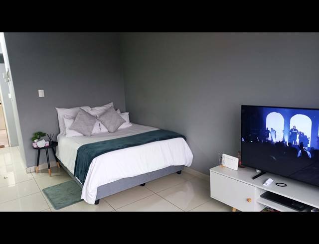 BEDROOM APARTMENT FOR SALE IN NEW TOWN CENTRE